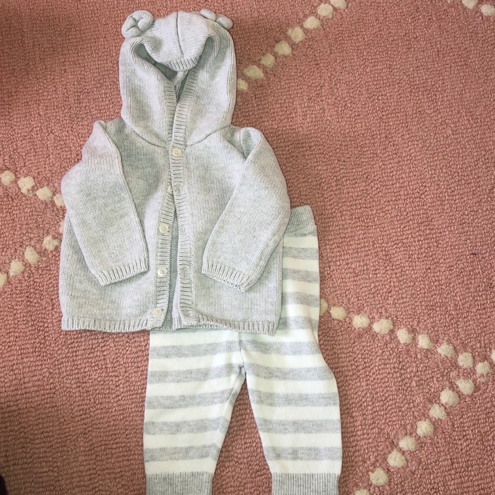 3 month girl outfits (5 outfits) - Picture 4 of 6